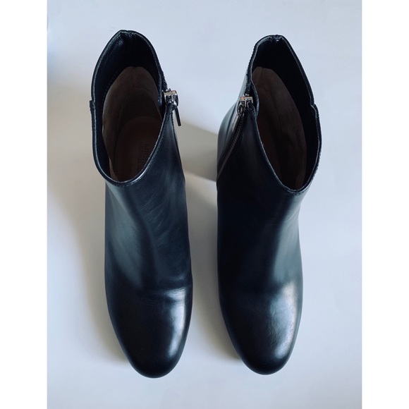 Michael Kors Sabrina mid chain heel booties - Picture 4 of 8